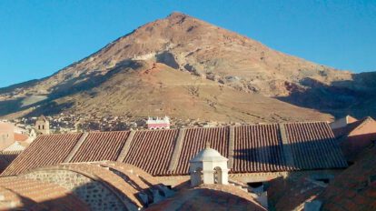 Restricción de ingreso de maquinaria pesada en Cerro Rico