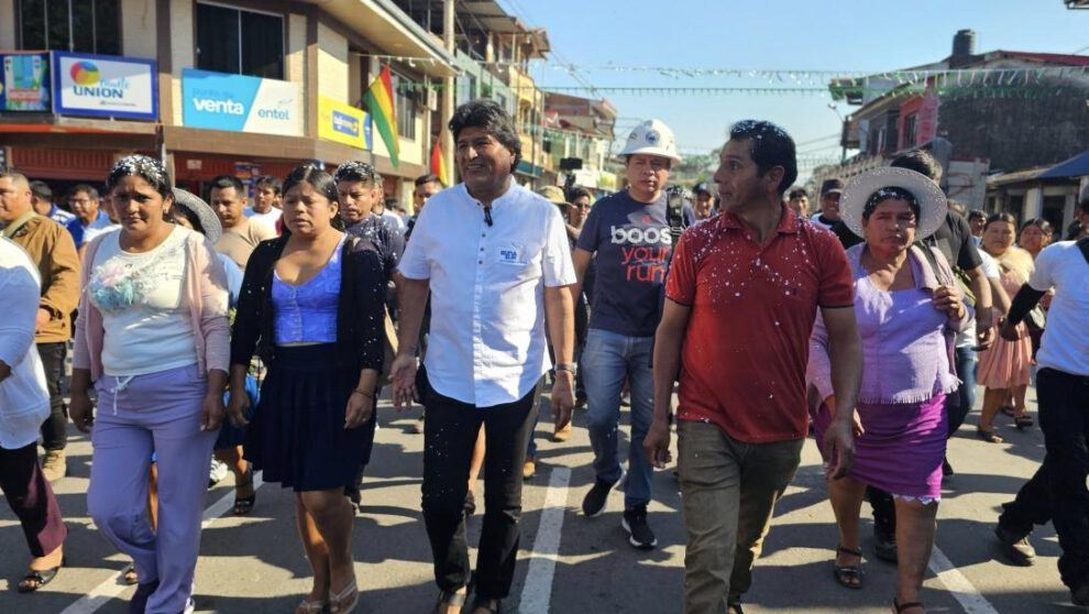 Evo Morales votó en el trópico de Cochabamba
