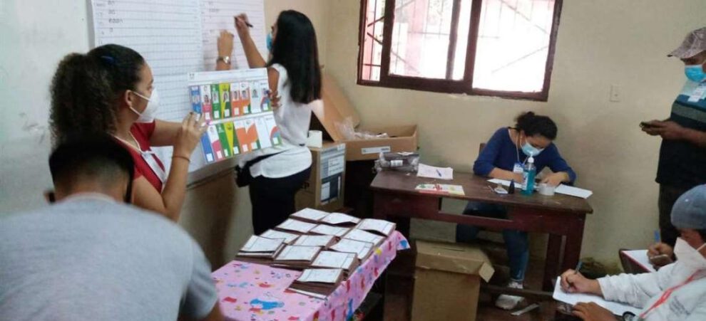 Conteo de votos elecciones en tribunales electorales