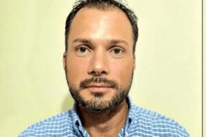 Ítems fantasmas: justicia revoca resolución y ordena incautación de propiedades de Antonio Parada