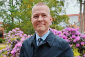 Eemeli Peltonen encontrado muerto en el Parlamento de Finlandia