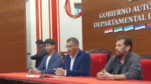 Óscar Montes críticas a Rodrigo Paz en conferencia de prensa