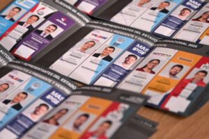 Tuto Quiroga lidera la votación en Santa Cruz