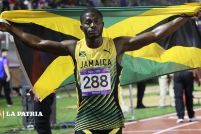 Jasauna Dennis oro 400 metros en los Juegos Panamericanos Junior