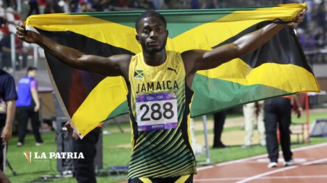 Jasauna Dennis oro 400 metros en los Juegos Panamericanos Junior