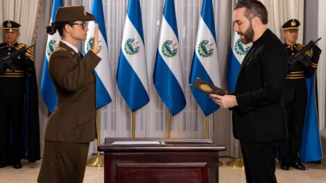 nueva ministra de Educación de El Salvador