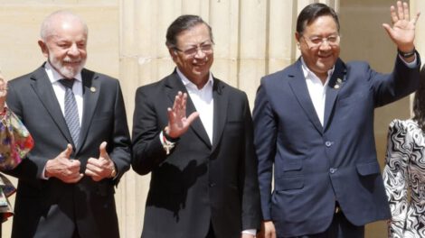 Cumbre de Países Amazónicos en Bogotá con presidentes de Colombia, Brasil y Bolivia