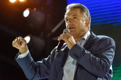 Yamandú Orsi, el presidente con el sueldo más alto de Sudamérica