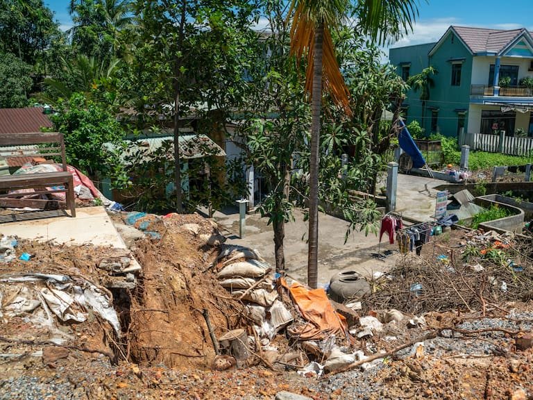 Tifón Kajiki causa inundaciones en Vietnam