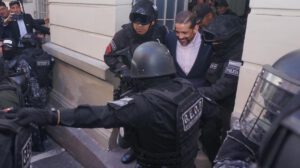 audiencia de Camacho y Pumari