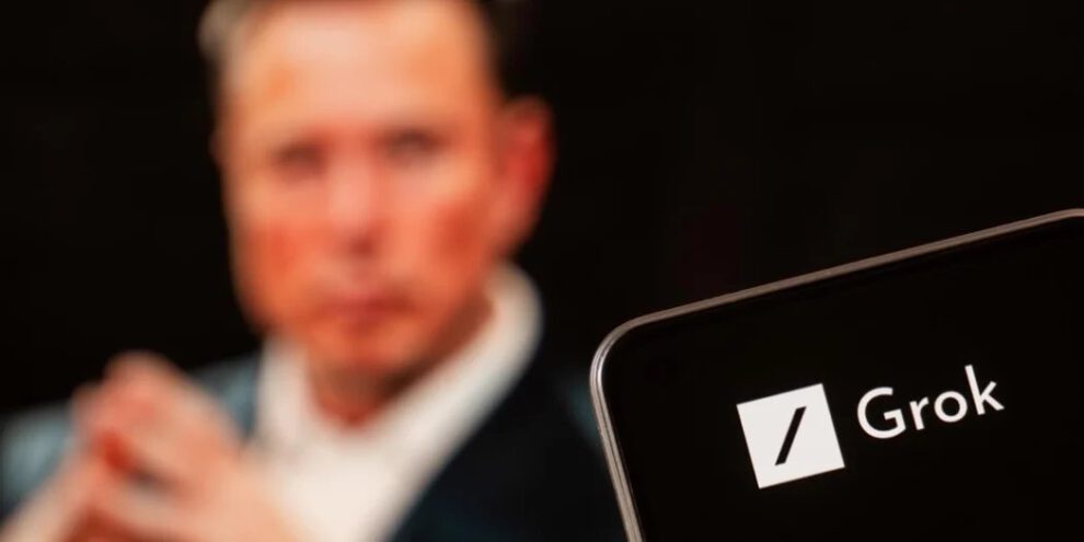 Grok 2.5 de xAI lanzado por Elon Musk en código abierto