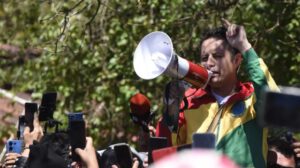 audiencia de Edmand Lara suspendida