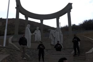 Vandalismo en esculturas del Viacrucis en Cochabamba