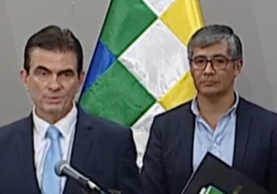 José Gabriel Espinoza se une al equipo de Rodrigo Paz en el PDC