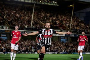 Manchester United eliminado por Grimsby Town en la Carabao Cup