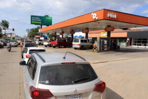 Desabastecimiento de diésel en Santa Cruz