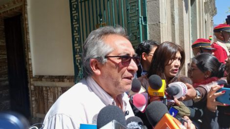 Viceministro Torrico sobre la crisis económica y la transición política en Bolivia