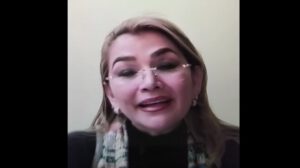 Jeanine Añez en la audiencia