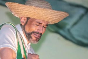 Luis Fernando Camacho reasume la gobernación cruceña tras 974 días