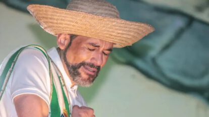 Luis Fernando Camacho reasume la gobernación cruceña tras 974 días