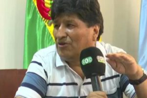 Evo Morales acusa a Arce de pactar con la oposición