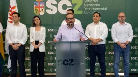 Gabinete de Camacho en Santa Cruz