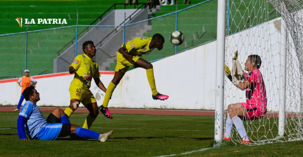 Deportivo Shalom celebra su primera victoria en Copa Simón Bolívar