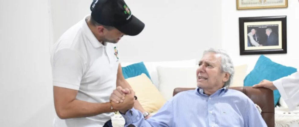 Homenaje a Percy Fernández por Luis Fernando Camacho