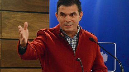Rodrigo Paz propone legalizar autos chutos en Bolivia