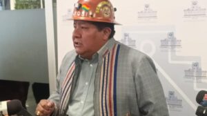 Senador Hilarión Mamani denuncia sabotaje a sesiones legislativas