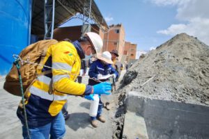 empresa china opera ilegalmente en Viacha