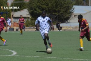 Rosario Central e Ingenieros luchan por la cima en la Primera A