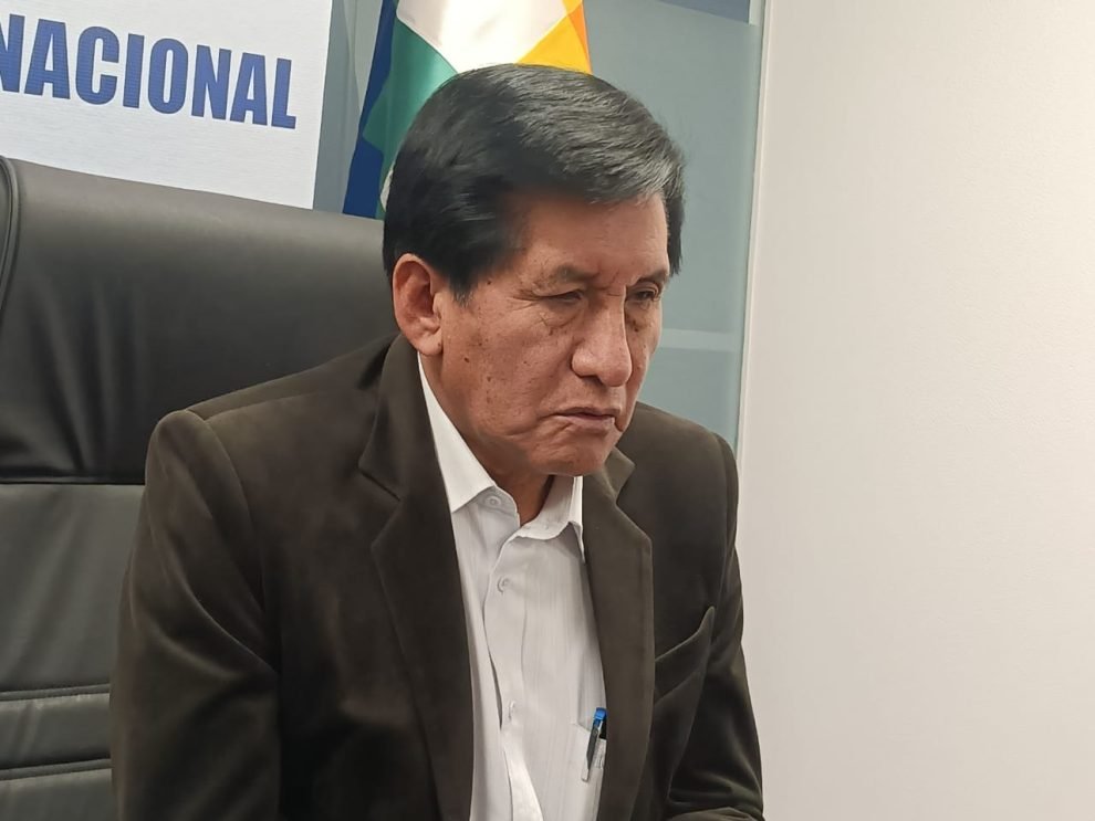 Incremento del 10% al sector salud para mejorar atención y servicios públicos