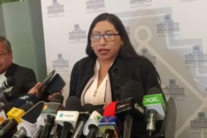 Ley para elección de vocales del TSE