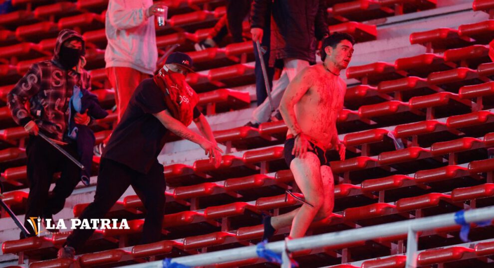 Conmebol elimina a Independiente por hechos violentos en el estadio