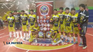 torneo Apertura de fútbol de salón en Oruro