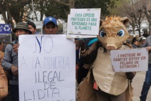 Día Nacional de Áreas Protegidas con activistas ambientales en Oruro