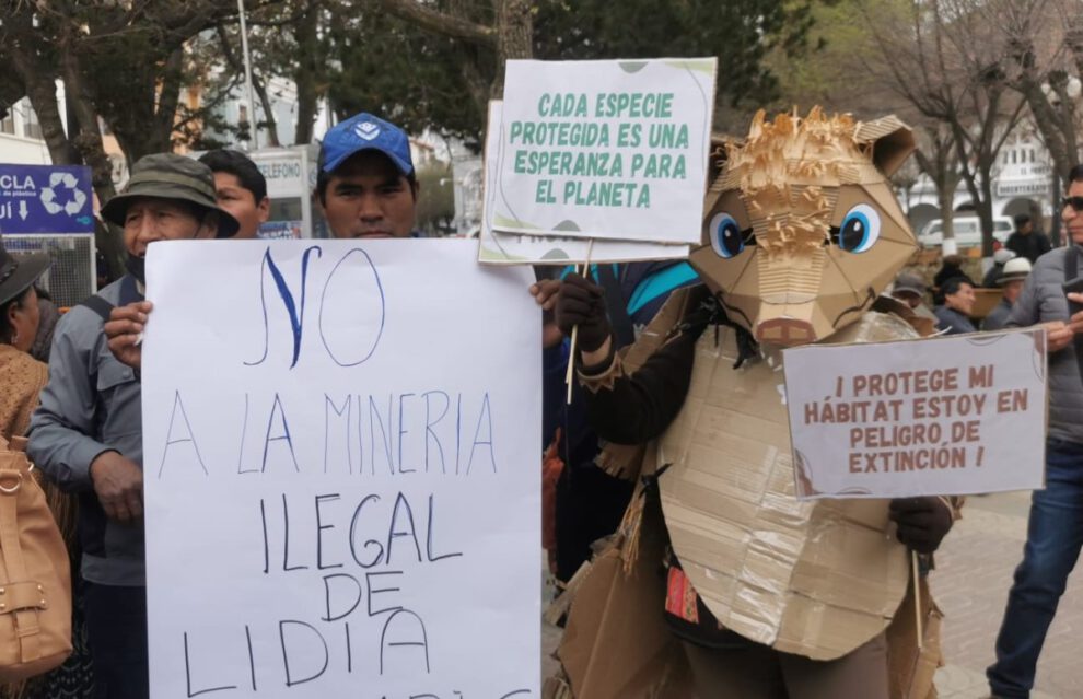 Día Nacional de Áreas Protegidas con activistas ambientales en Oruro