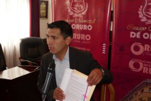 Cobros irregulares en la Alcaldía de Oruro