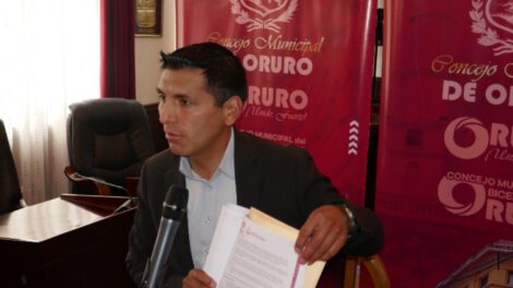 Cobros irregulares en la Alcaldía de Oruro
