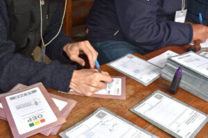 sorteo de jurados electorales en Bolivia