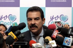 Reyes Villa retoma mando en la Alcaldía de Cochabamba