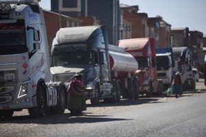 Escasez de diésel en Bolivia