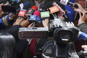 Demanda periodista exdirectora AJAM