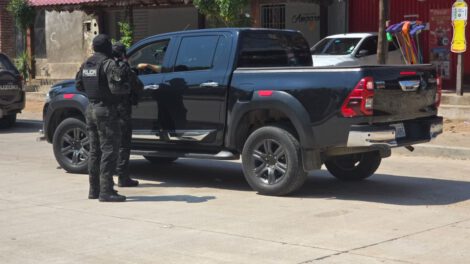 Control policial contra el narcotráfico en Bolivia