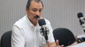 Vicente Cuéllar apoya a Tuto Quiroga en elecciones