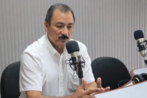 Vicente Cuéllar apoya a Tuto Quiroga en elecciones