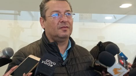 Walthy Egüez pide que nuevos legisladores elijan a vocales del TSE