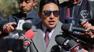 Demanda de Luis Muñoz contra exdirectora de la AJAM
