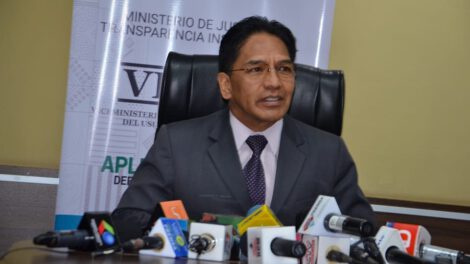 Precios altos de productos importados según Jorge Silva